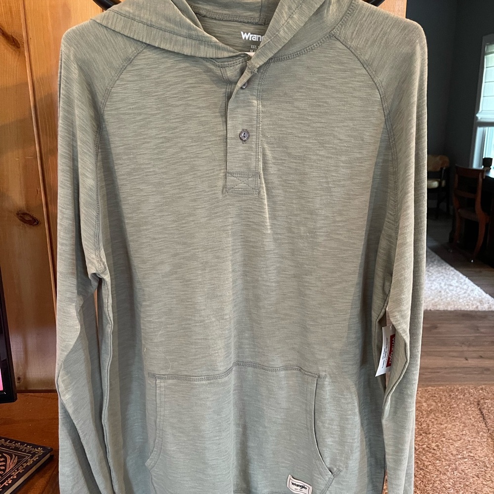 NWT Wrangler Men's Olive Hooded Sweatshirt